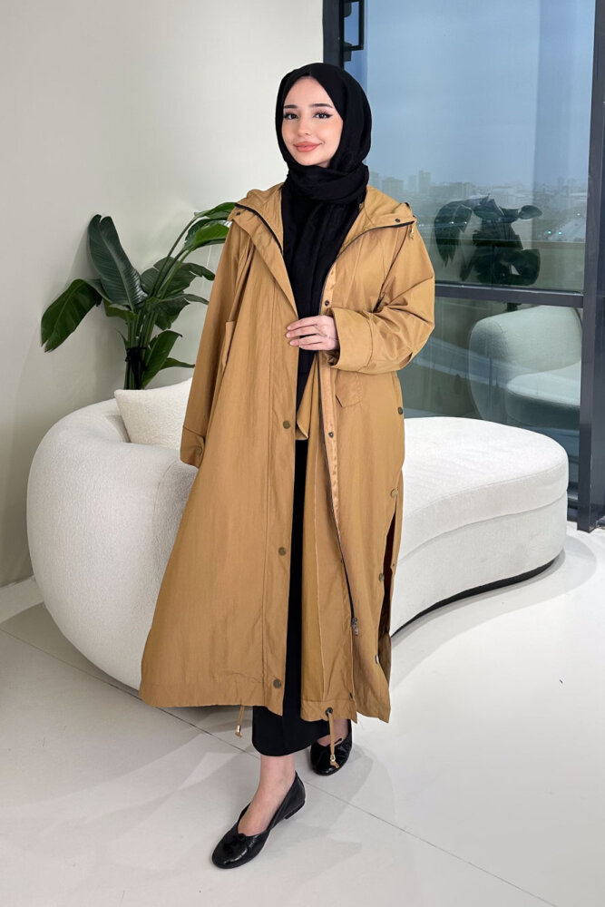 Yujin Yan Çıtçıt Detaylı Kapüşonlu Trençkot - Camel - ALLMİSS (3)