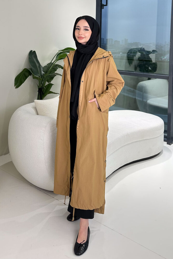 Yujin Yan Çıtçıt Detaylı Kapüşonlu Trençkot - Camel - 6