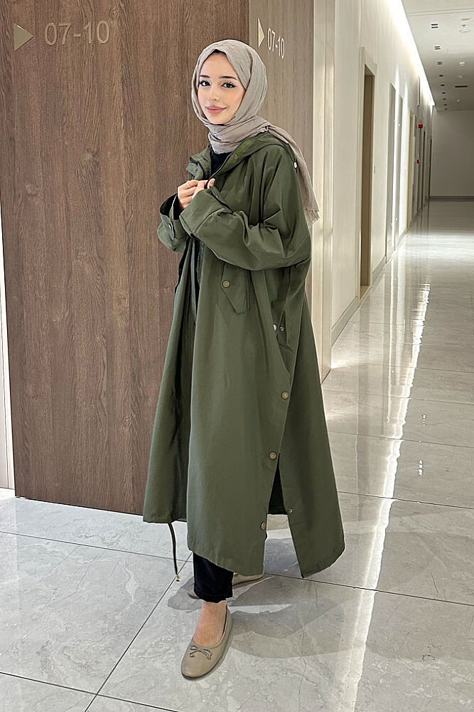 Yujin Yan Çıtçıt Detaylı Kapüşonlu Trençkot - Haki - ALLMİSS (0)