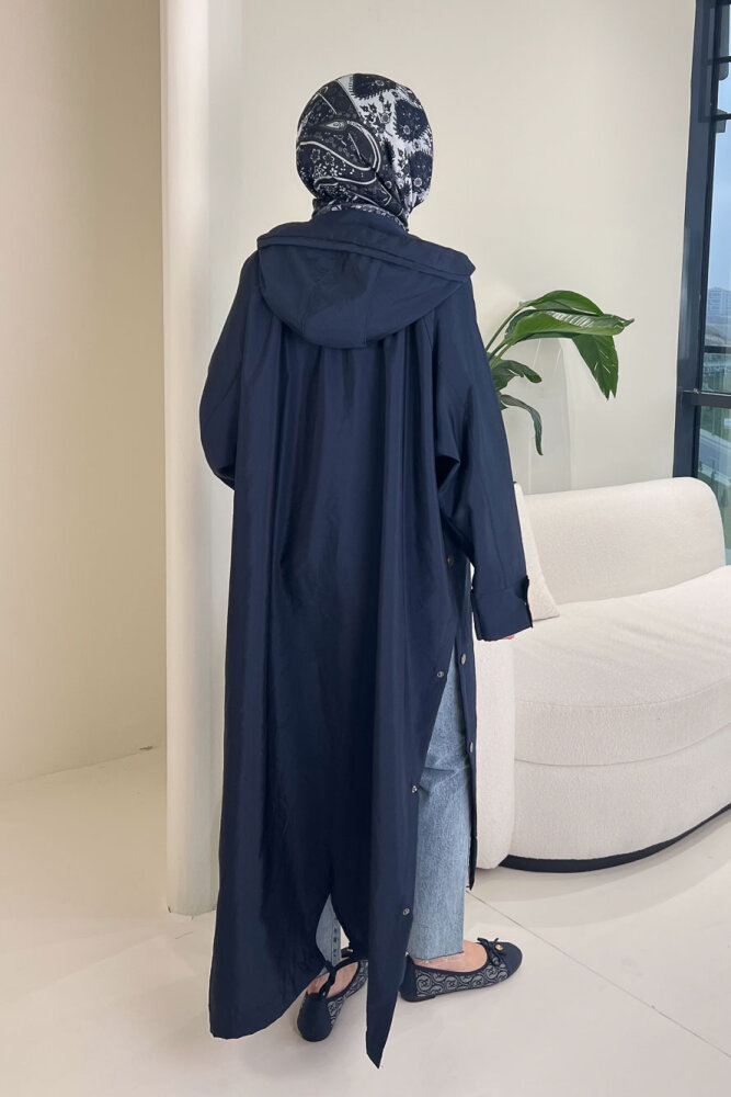 Yujin Yan Çıtçıt Detaylı Kapüşonlu Trençkot - Lacivert - ALLMİSS (5)