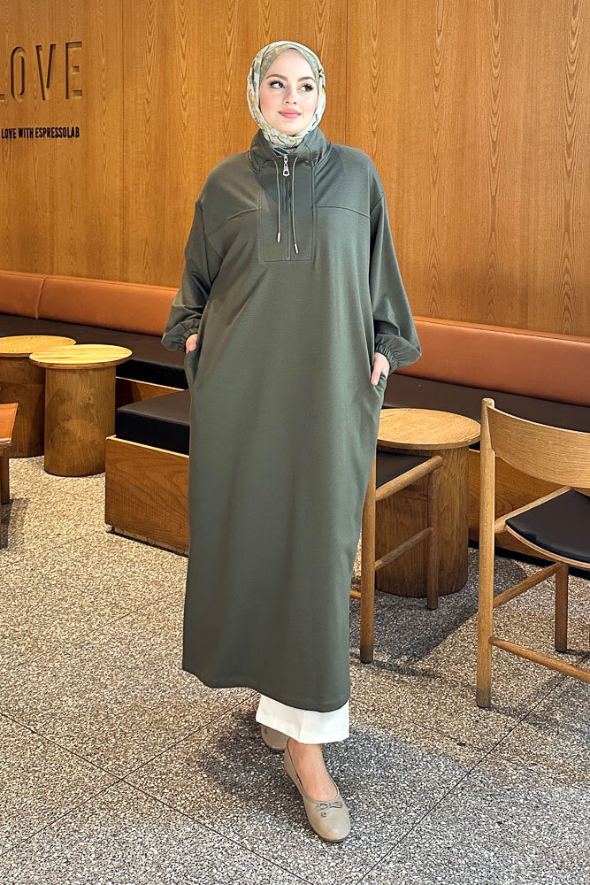 Yüksek Yaka Kesik Detaylı Elbise - Haki - İKOL (1)