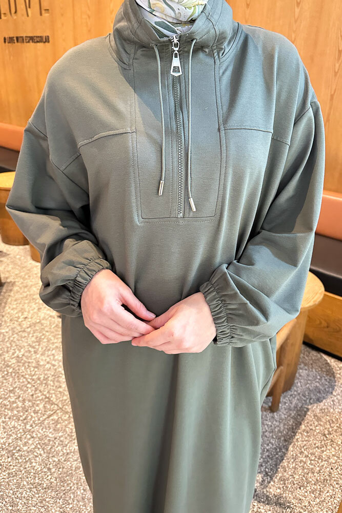 Yüksek Yaka Kesik Detaylı Elbise - Haki - İKOL (2)