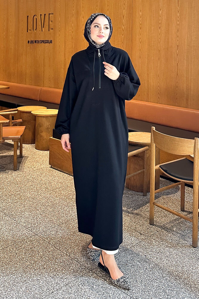 Yüksek Yaka Kesik Detaylı Elbise - Siyah - İKOL (4)